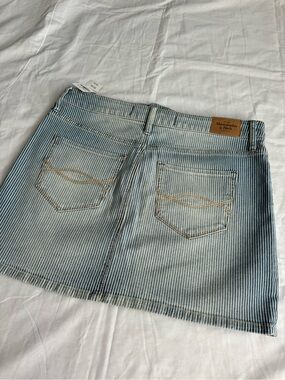 NWT Abercrombie & Fitch Striped Denim Mini Skirt Blue White Stretch Jean Skirt
